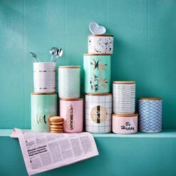 Aufbewahrungsdose Blätter 700 Ml QUEEN IT In Grün -Dekor Haus Geschäft butlers aufbewahrungsdose blatter 700 ml queen it in grun 2