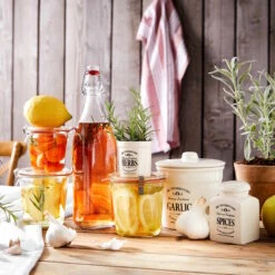 Knoblauchtopf Ø 14 Cm MRS. WINTERBOTTOM'S In Creme 7 Knoblauchtopf Ø 14 Cm MRS. WINTERBOTTOM'S In Creme -Dekor Haus Geschäft butlers knoblauchtopf o 14 cm mrs winterbottoms in creme 3