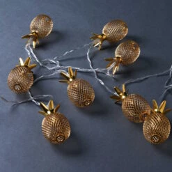 LED-Lichterkette Ananas 10 Lichter Mit USB-Batteriefach MIAMI In Gold -Dekor Haus Geschäft butlers led lichterkette ananas 10 lichter mit usb batteriefach miami in gold 4