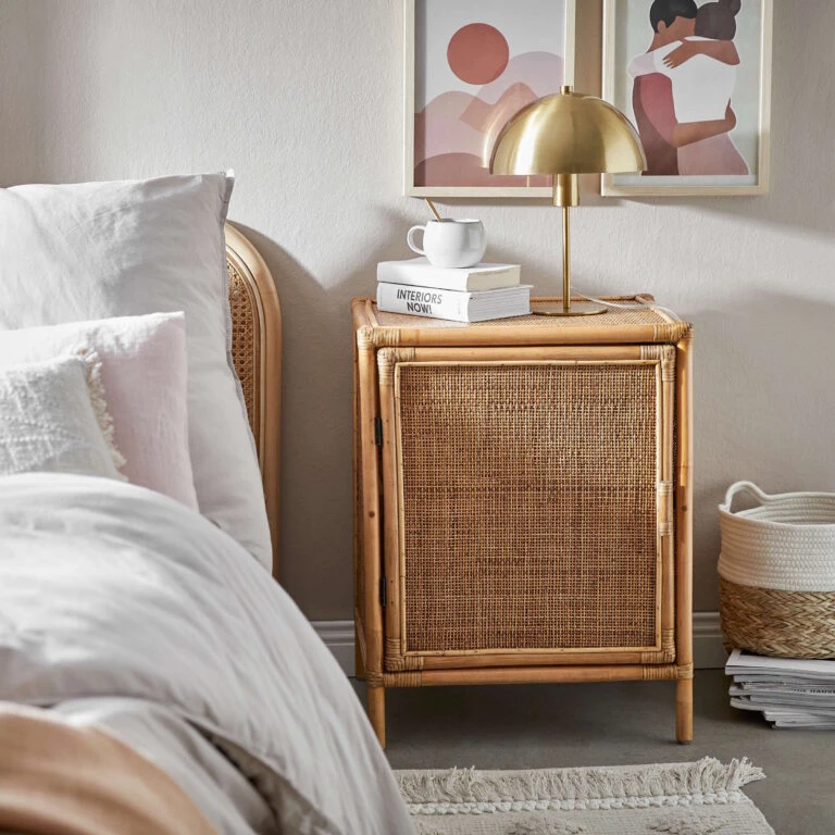 Dekor Haus Geschäft -Dekor Haus Geschäft butlers nachttisch schrankchen handgefertigt aus rattan boho lounge in natur 1 768x768 1