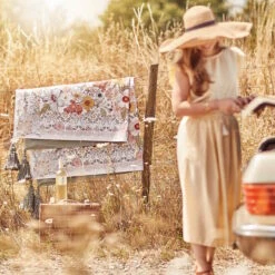 Picknickdecke L 175 X B 154cm BETWEEN FLOWERS In Creme -Dekor Haus Geschäft butlers picknickdecke l 175 x b 154cm between flowers in creme 8