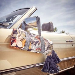 Picknickdecke L 175 X B 154cm BETWEEN FLOWERS In Dunkelblau -Dekor Haus Geschäft butlers picknickdecke l 175 x b 154cm between flowers in dunkelblau 7