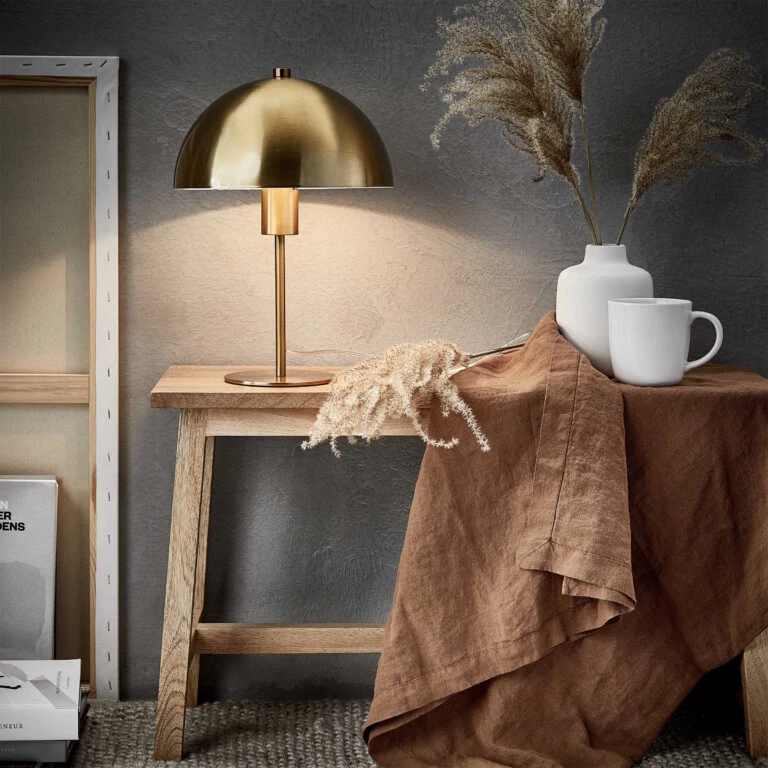 Dekor Haus Geschäft -Dekor Haus Geschäft butlers tischlampe topee in gold 1 768x768 1