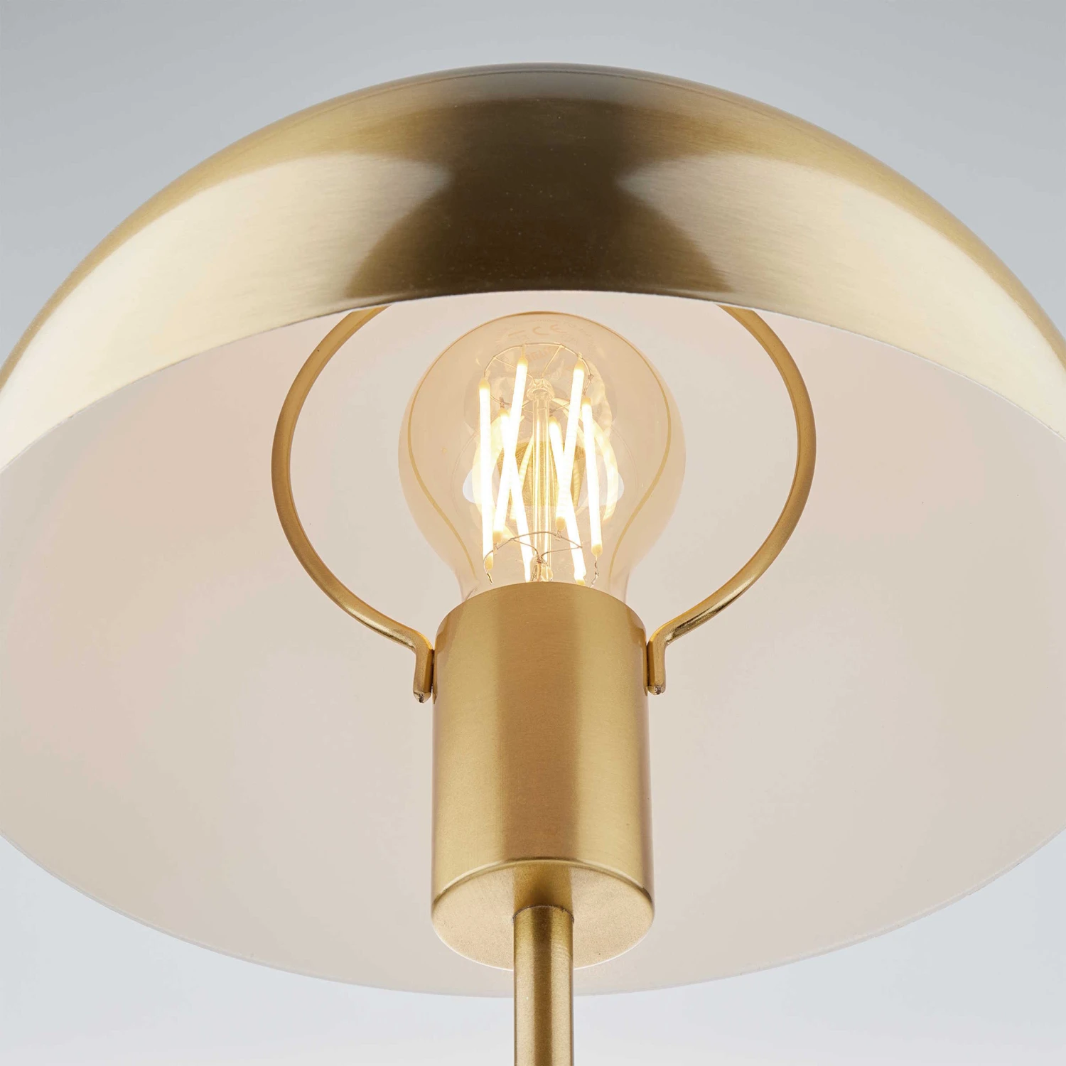 Tischlampe TOPEE In Gold 5 Tischlampe TOPEE In Gold – Bild 5